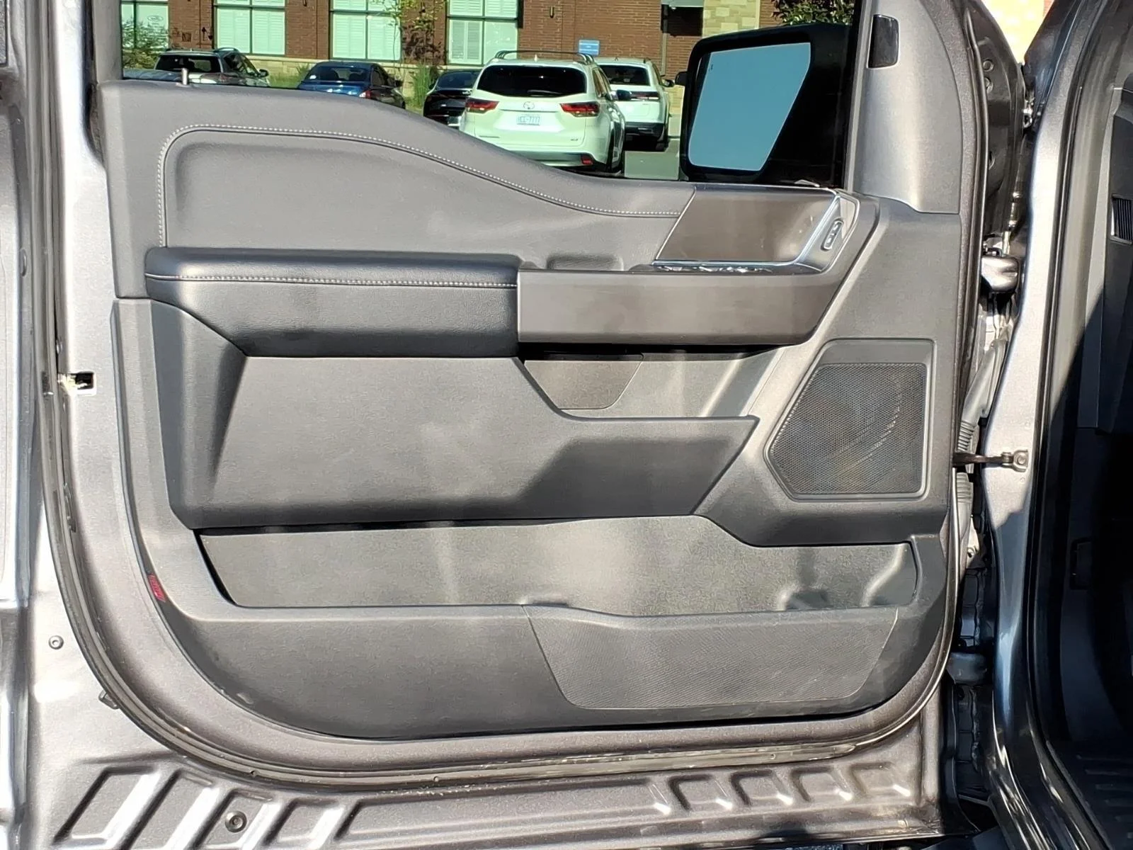 Used 2024 Carbonized Gray Metallic Ford XLT image 29