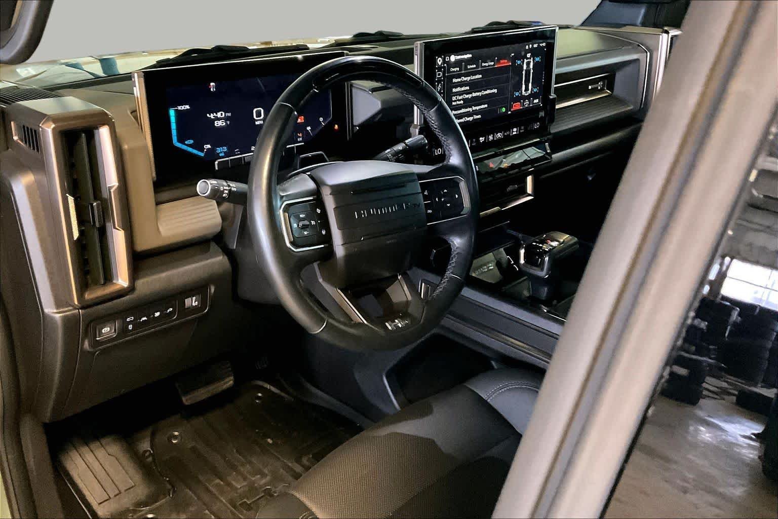 Used 2024 Moonshot Green Matte GMC 3X image 16