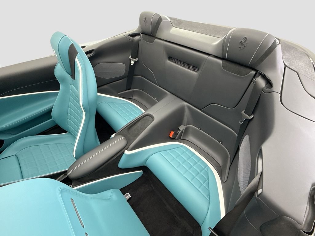 Used 2025  Ferrari Base image 28