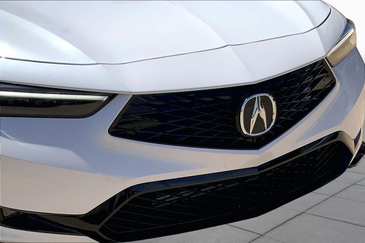 Used 2026 Platinum White Pearl Acura w/A-Spec Package image 28
