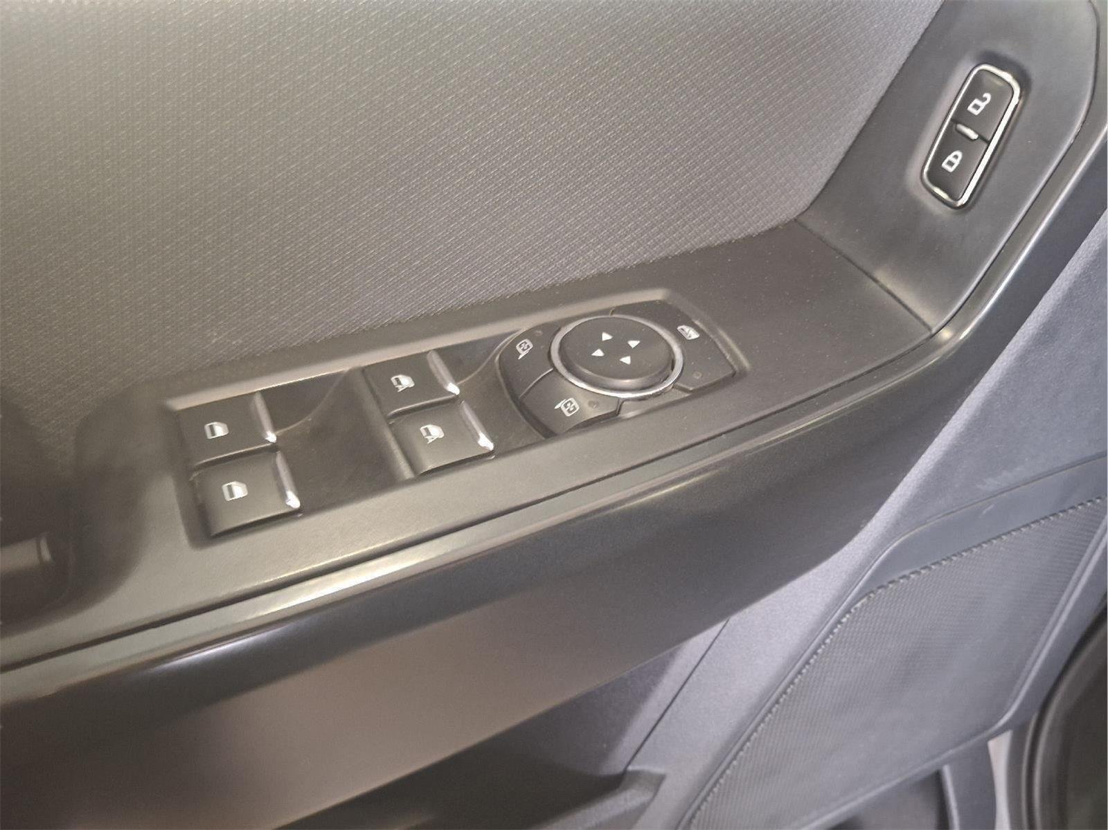 Used 2023 Iconic Silver Ford XL image 18
