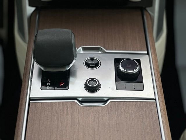 Used 2023 Fuji White Land Rover SE image 37
