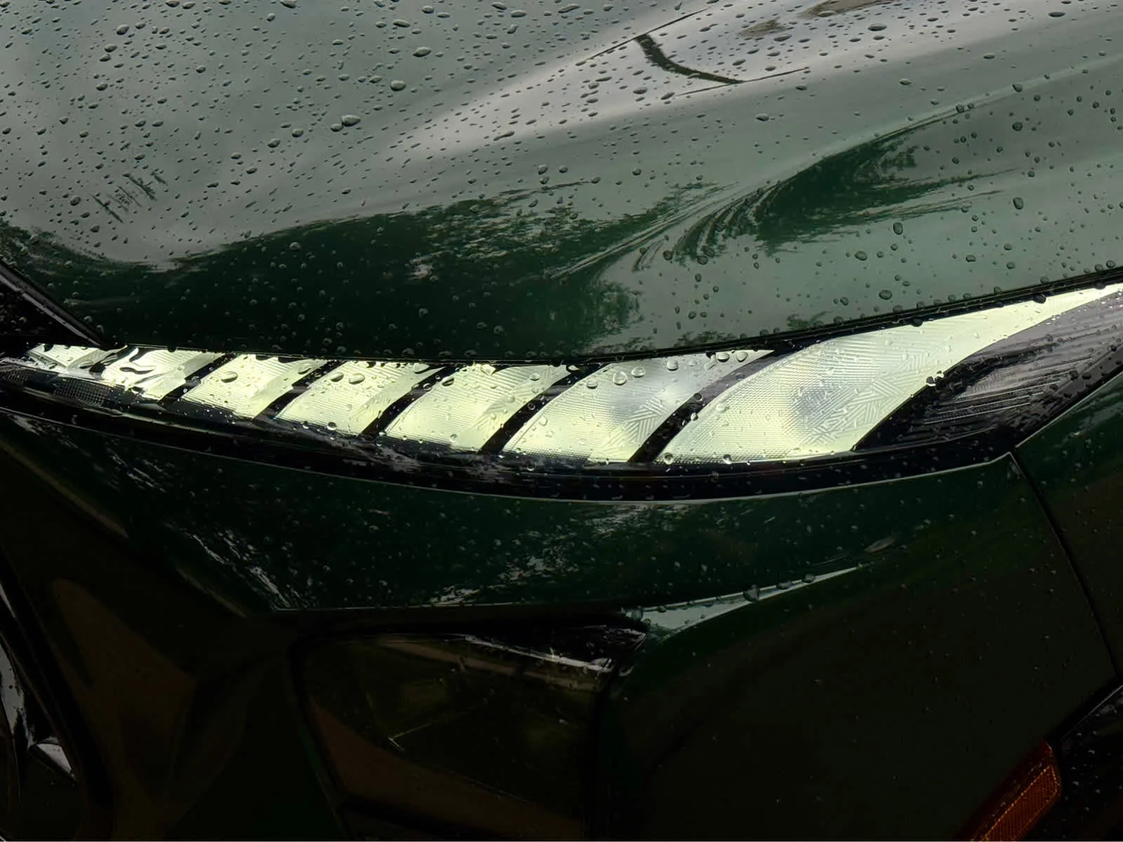New 2027 DEEP EMERALD INFINITI Sport AWD image 24
