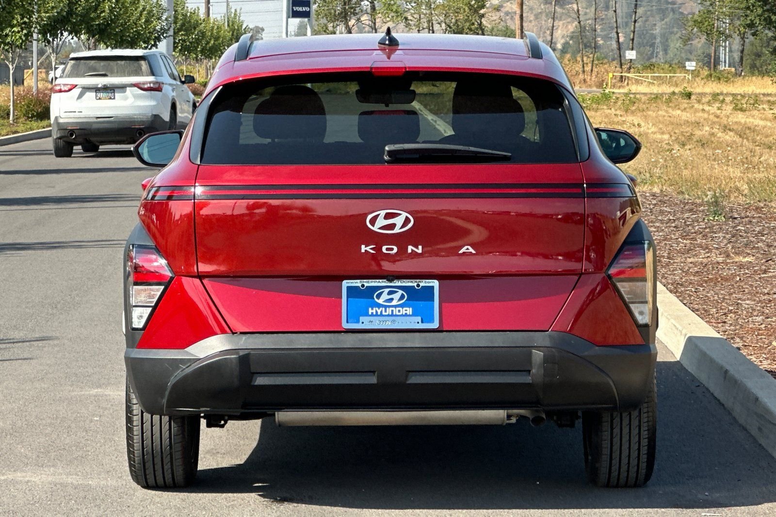 Used 2024 Red Hyundai SEL image 4