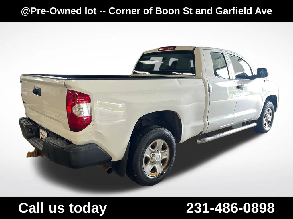Used 2015 White Toyota SR image 5