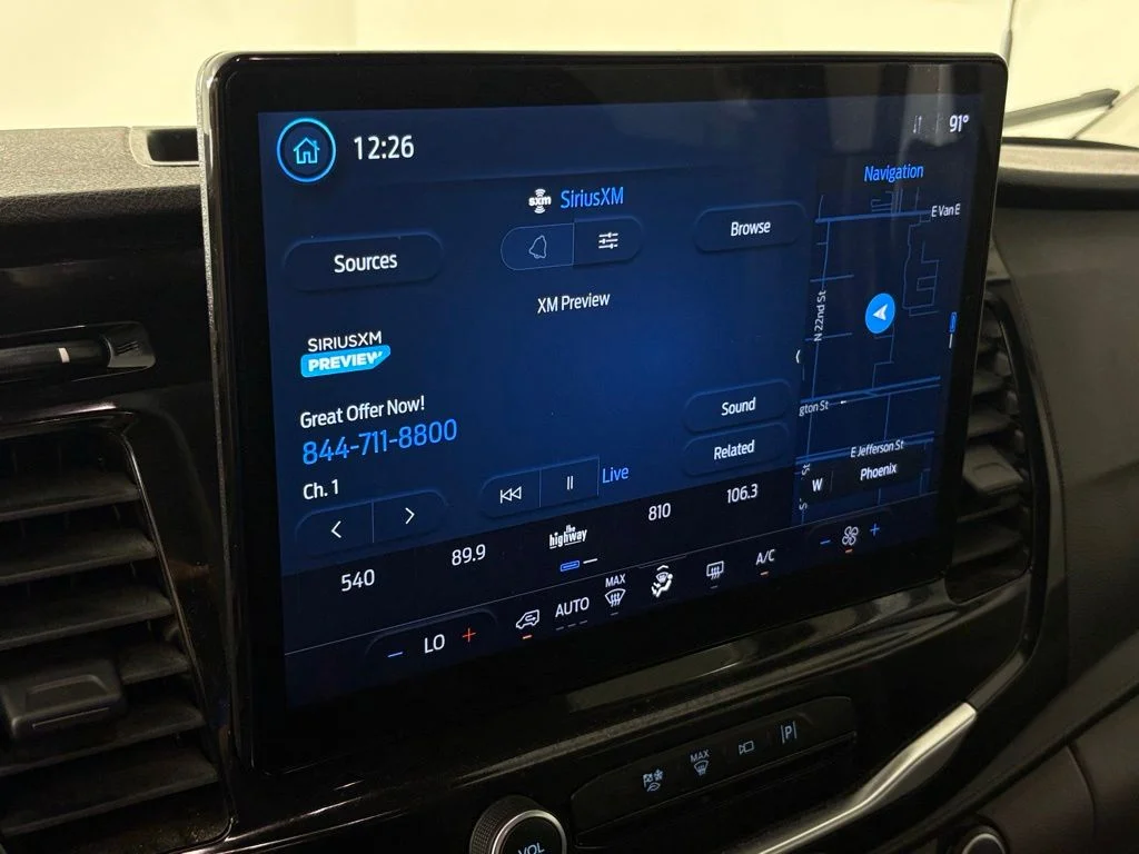 Used 2023 White Ford XLT image 22