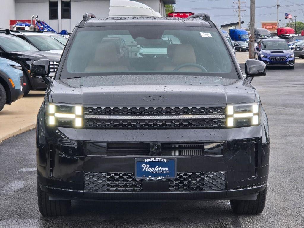 New 2027 Phantom Black Hyundai Calligraphy image 2