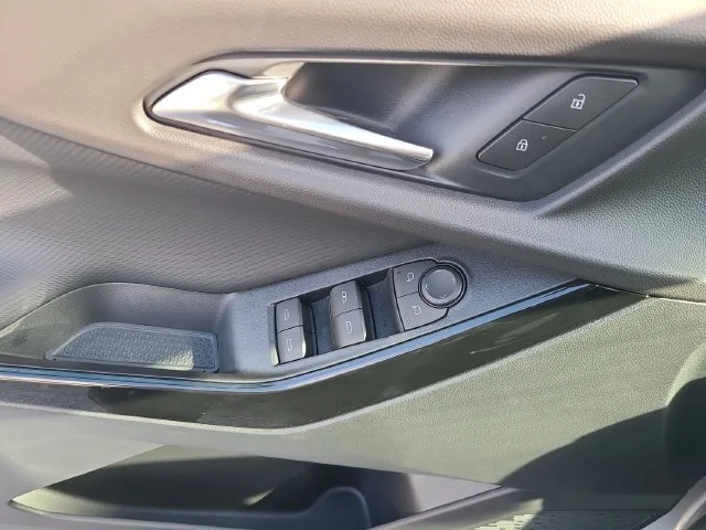 New 2027 Sterling Gray Metallic Chevrolet LT image 19