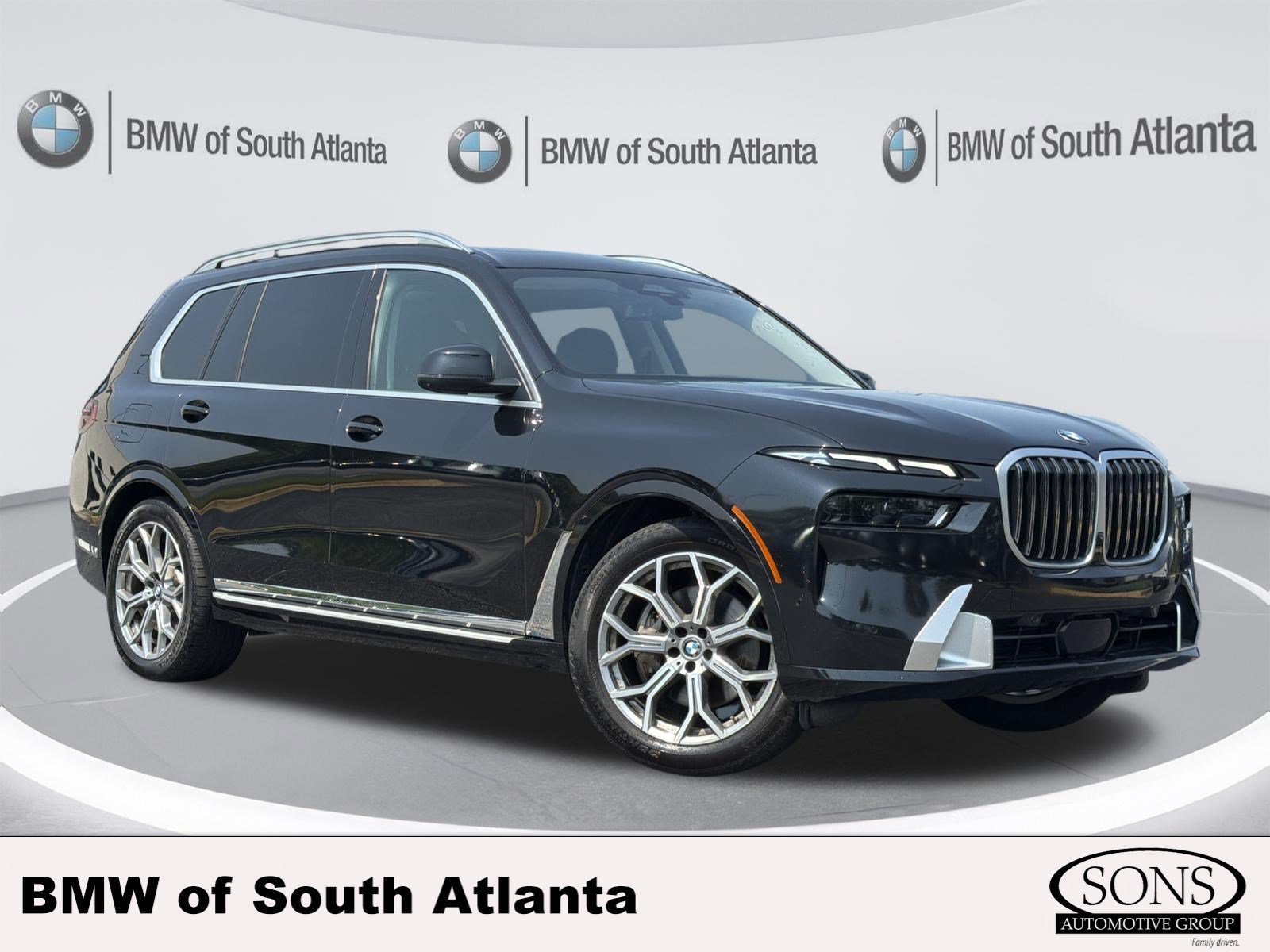 Used 2025 Black Sapphire Metallic BMW xDrive40i image 1