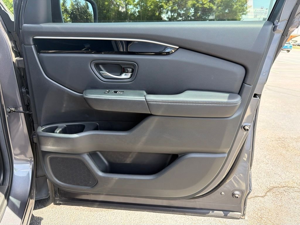 2025 Honda Pilot Touring - Photo 26
