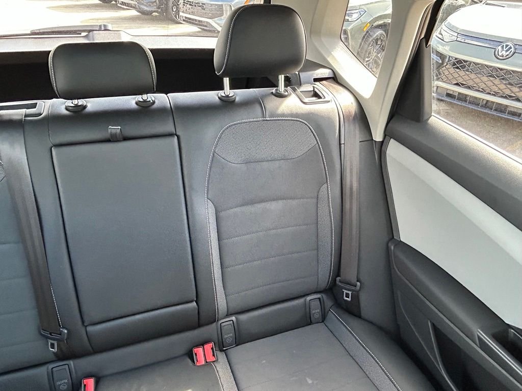Certified Used 2022 Gray Volkswagen 1.5T SE image 14