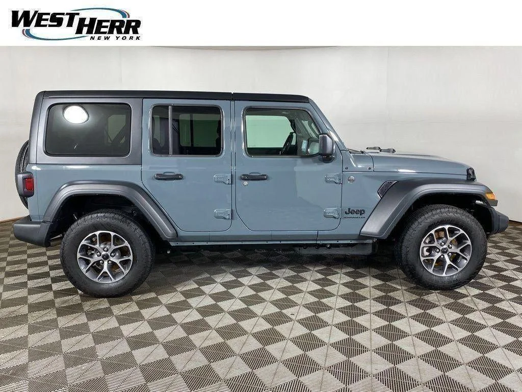 Used 2026 Anvil Clearcoat Jeep Sport S image 20