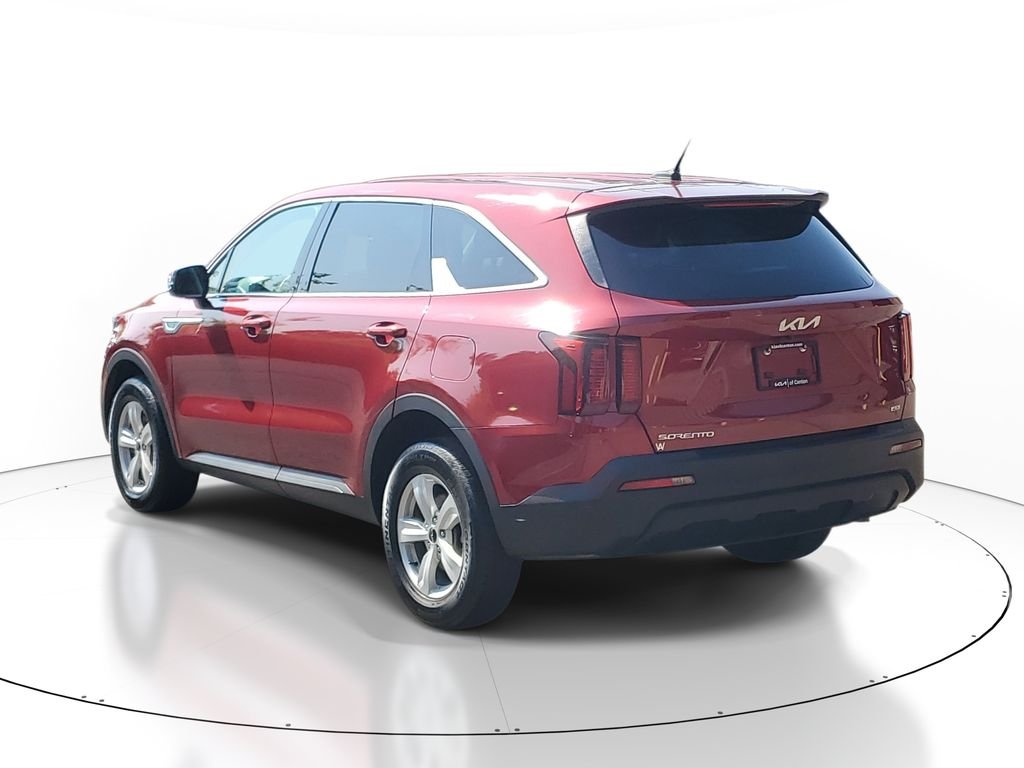 Certified Used 2023 Passion Red Kia LX image 3