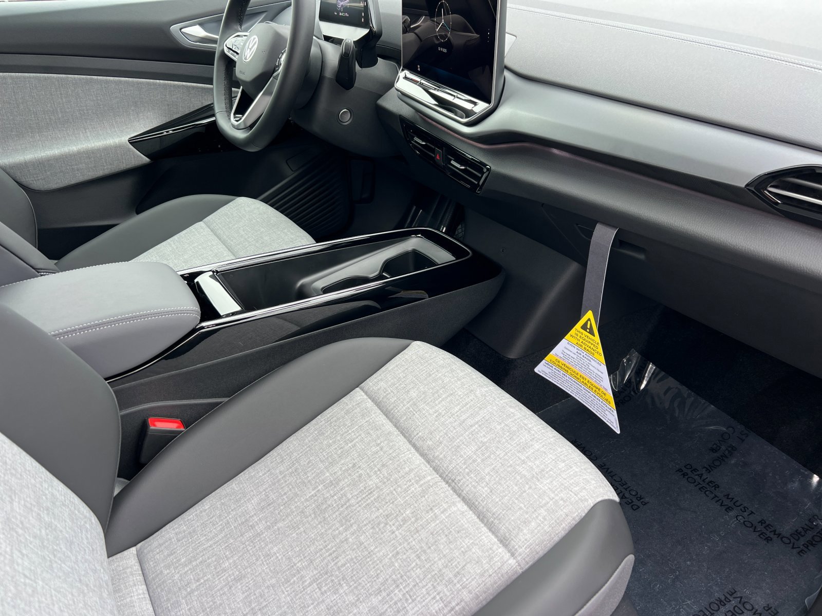 New 2026 Pure Gray Volkswagen Pro image 15