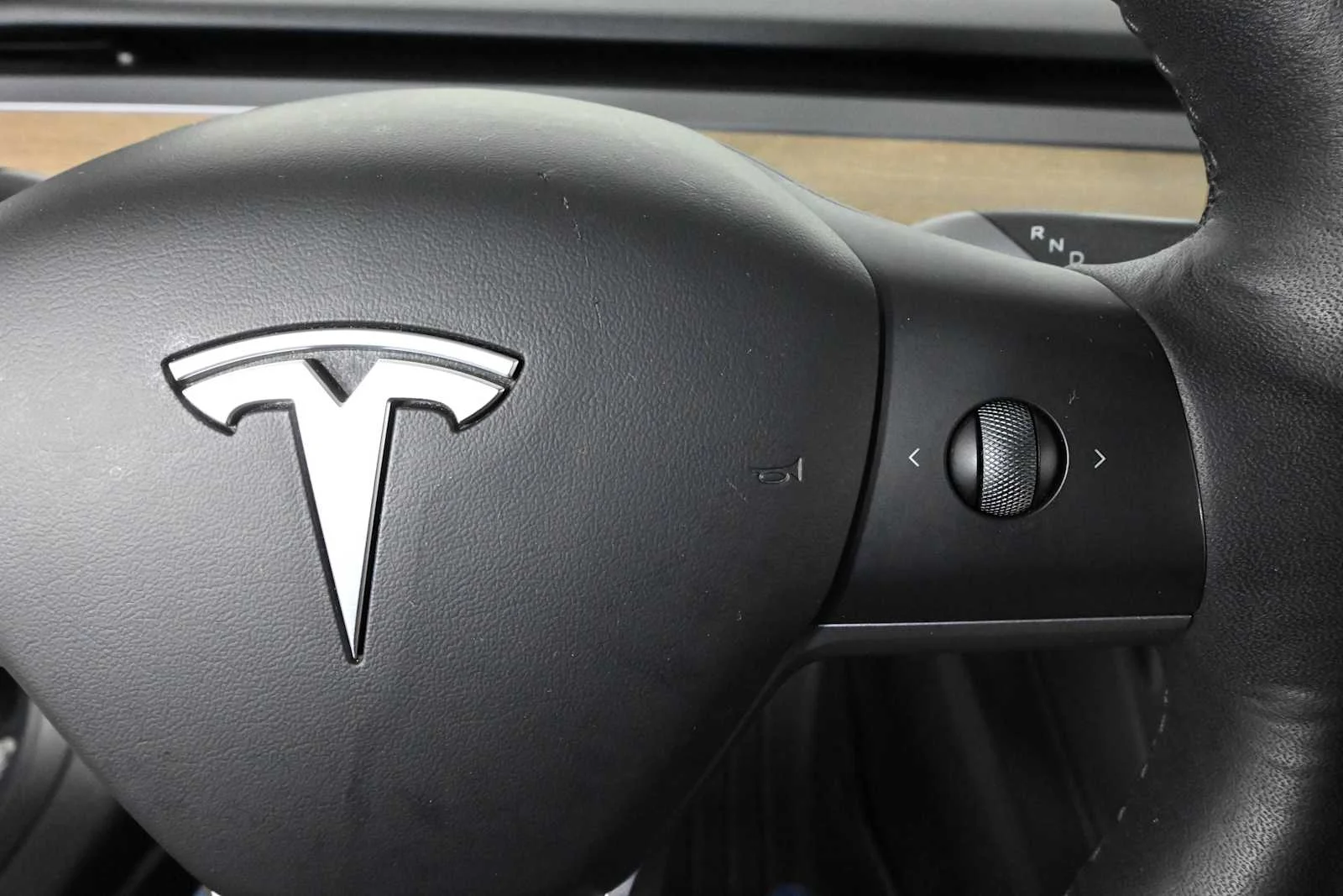 Used 2023 Midnight Silver Metallic Tesla  image 19