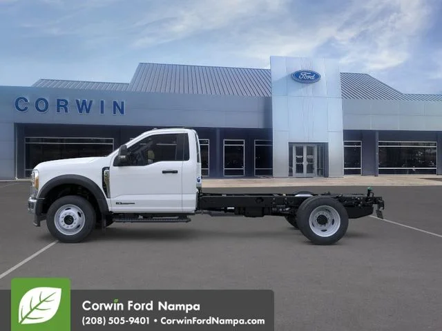2025 Ford F-550 Super Duty Chassis Cab XL - Photo 4