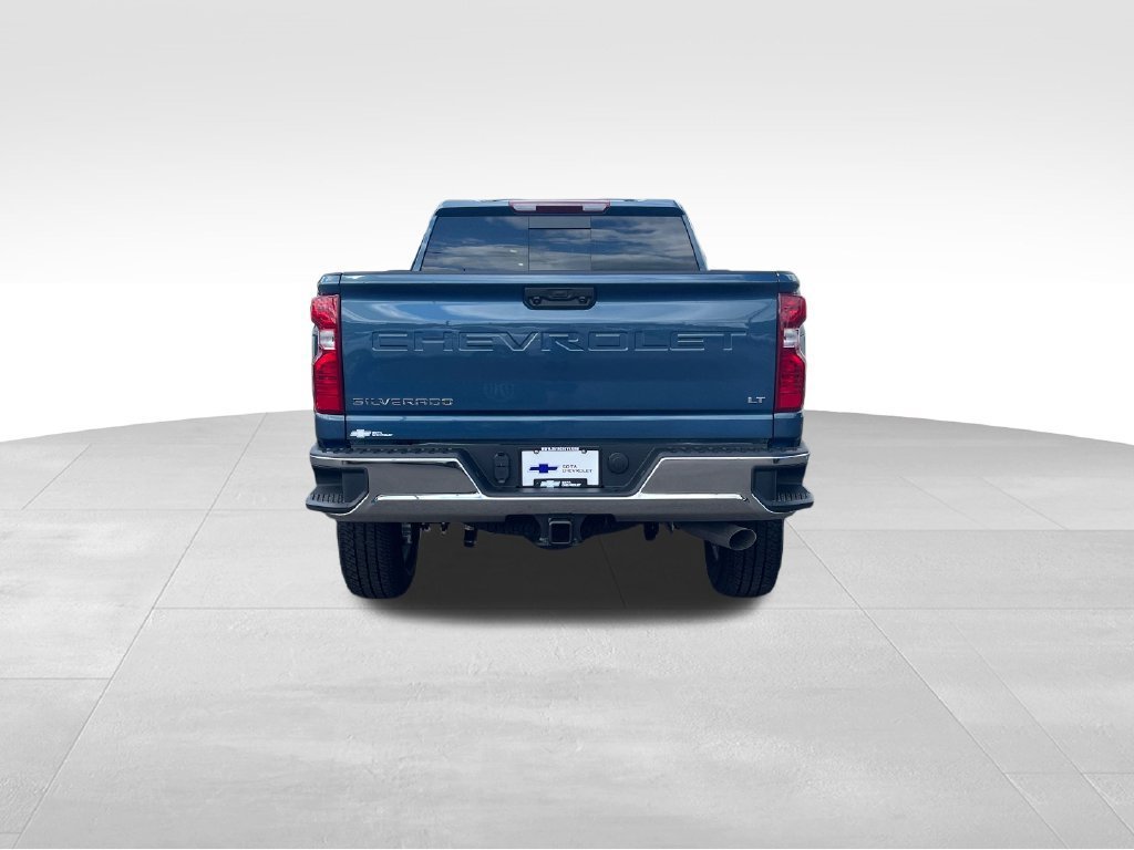 New 2026 Lakeshore Blue Metallic Chevrolet LT image 4