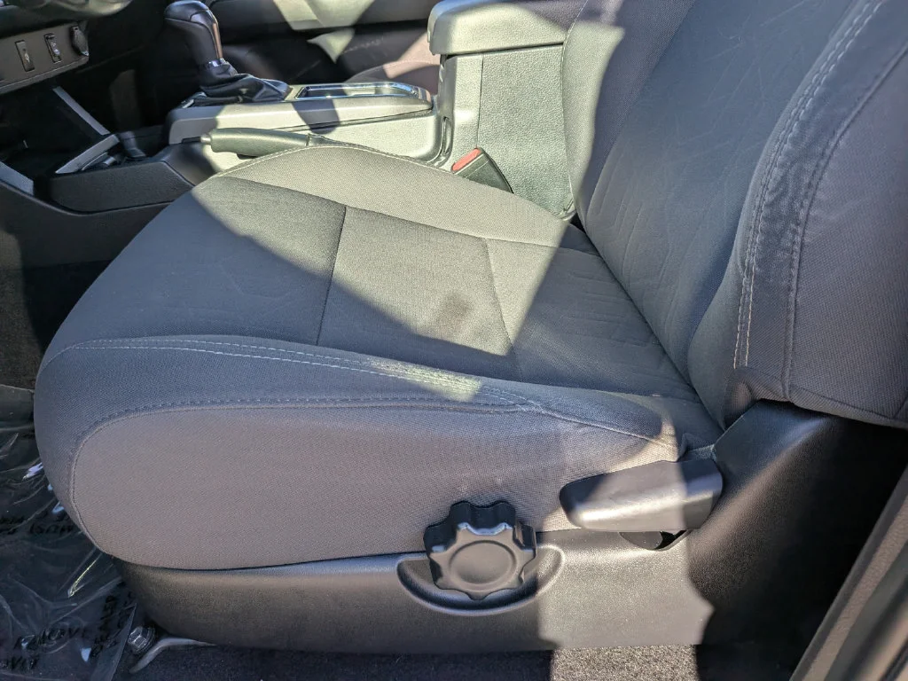 Used 2018 Silver Toyota TRD Off-Road image 18