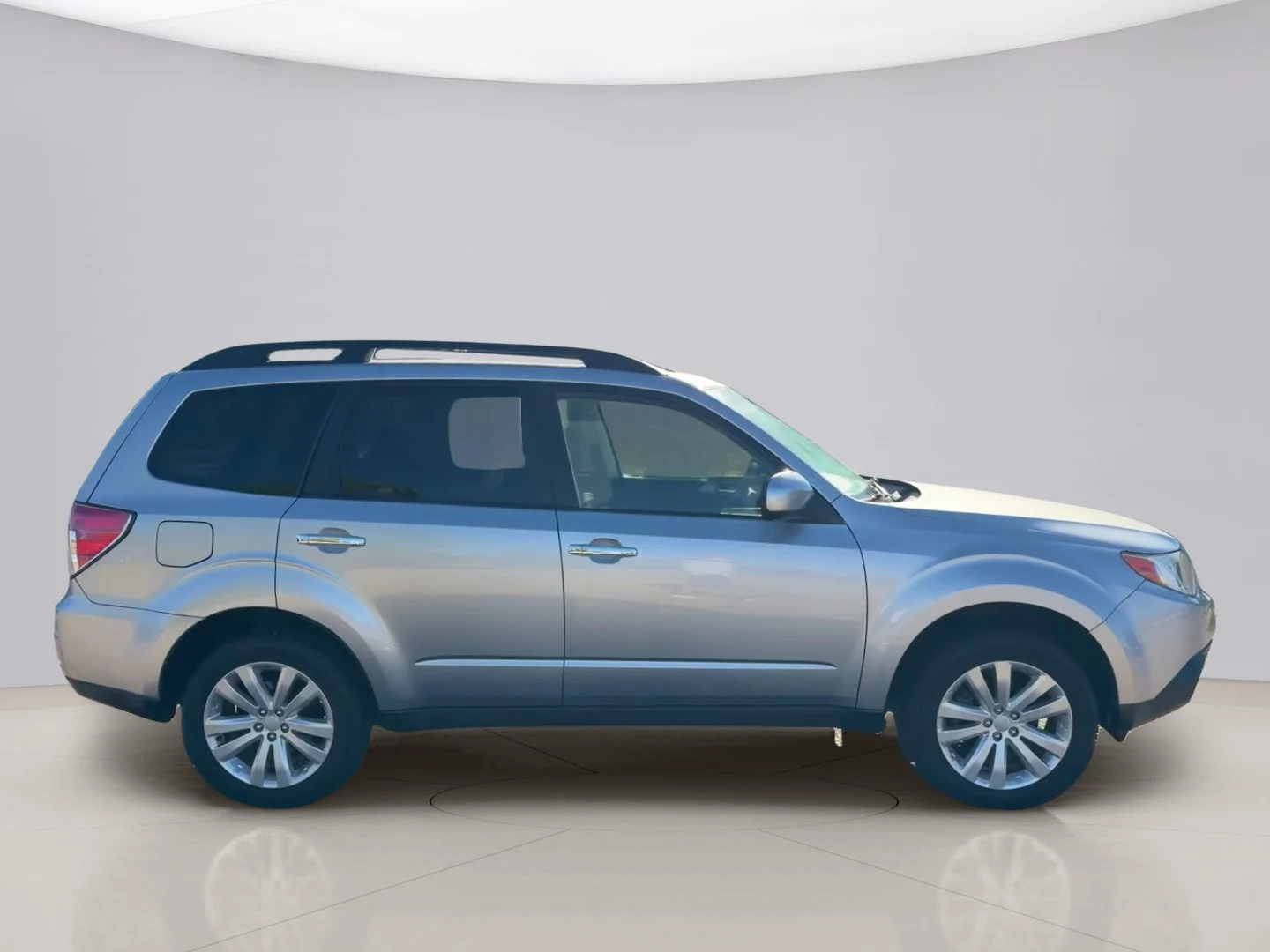 Used 2012 Silver Subaru 2.5X PREM image 6