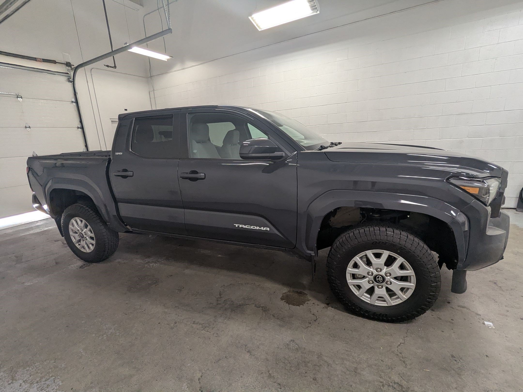 Used 2024 Underground Toyota SR5 image 3