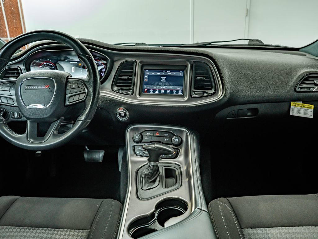 Used 2021 Pitch Black Clearcoat Dodge SXT image 29