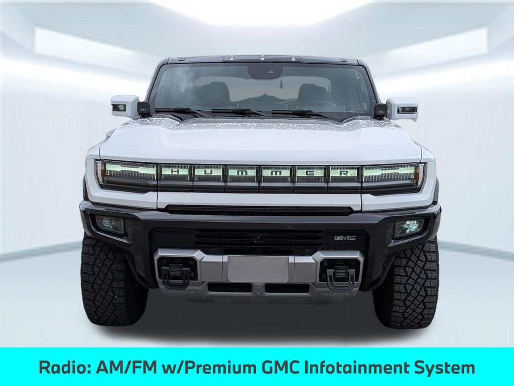 Used 2022 White GMC Edition 1 image 11