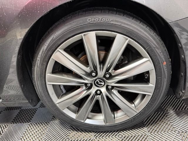 Certified Used 2018 Machine Gray Metallic Mazda Signature image 44