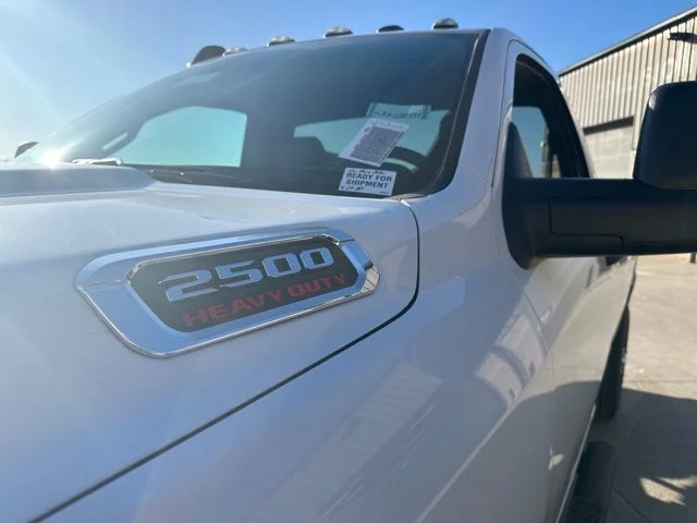 New 2024 Bright White Clear-Coat Exterior Paint RAM Tradesman image 36