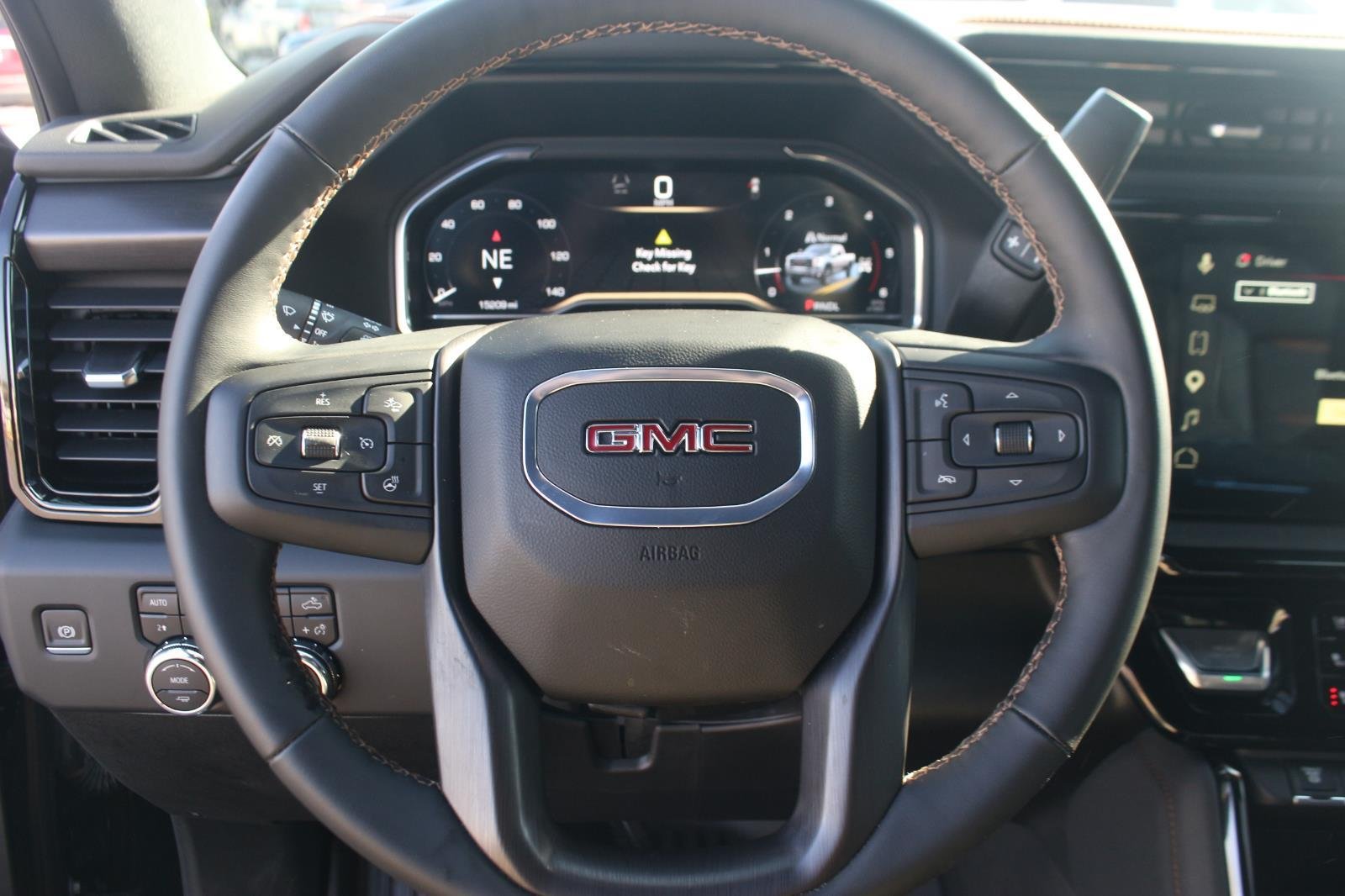 Used 2025 Onyx Black GMC AT4 image 20