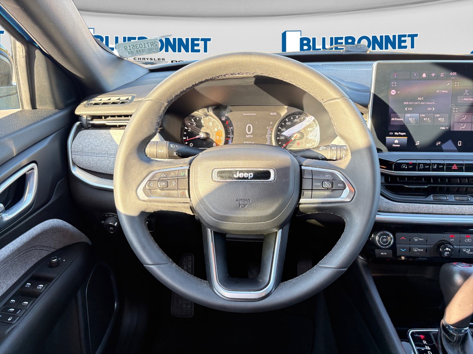 Used 2024 Hydro Blue Pearlcoat Jeep Latitude image 13