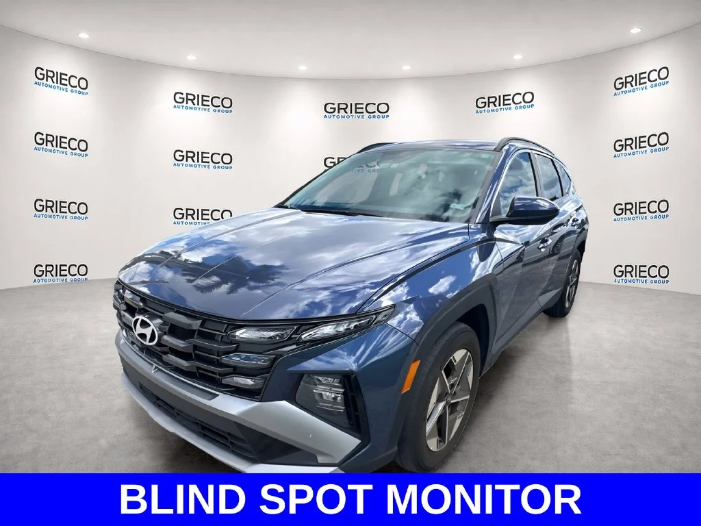 Used 2025 Blue Hyundai SEL image 3