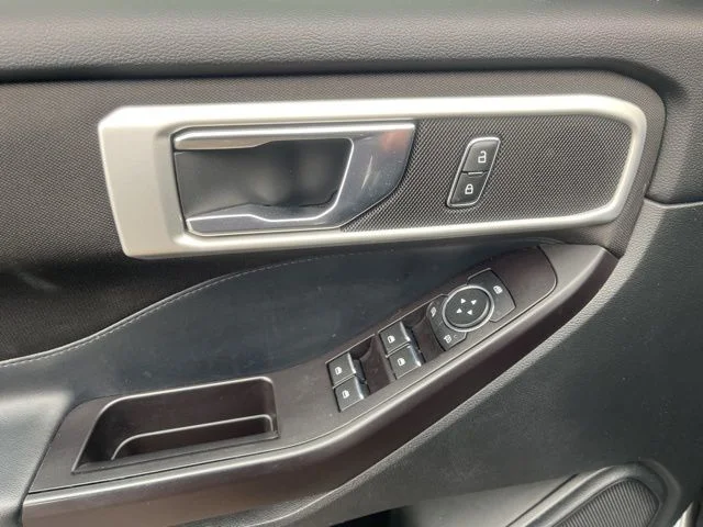 Used 2020 Magnetic Ford XLT image 9