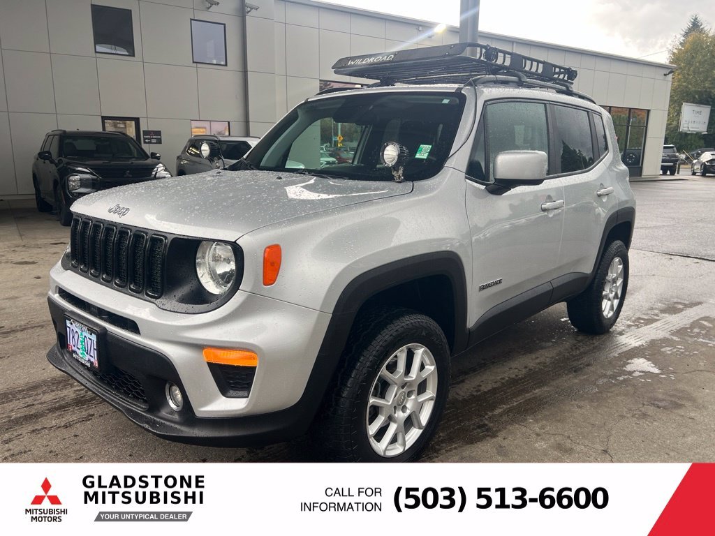 Used 2020 Glacier Metallic Clearcoat Jeep Latitude image 2