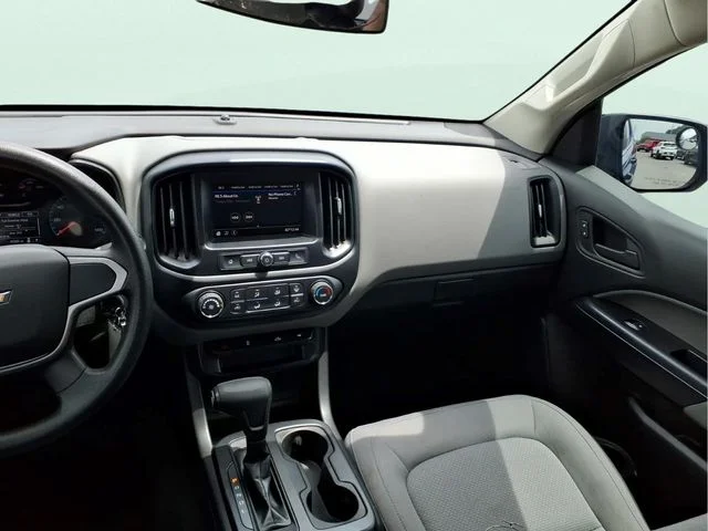 Used 2020 Blue Chevrolet Work Truck image 18