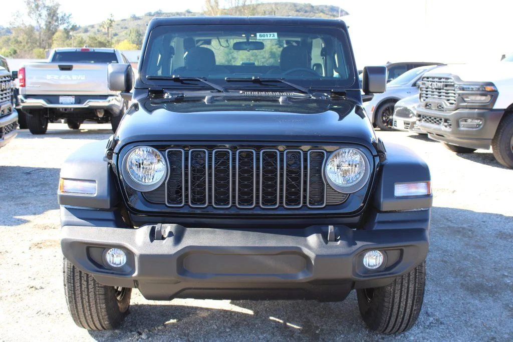 New 2026 Black Clear-Coat Exterior Paint Jeep Sport image 2