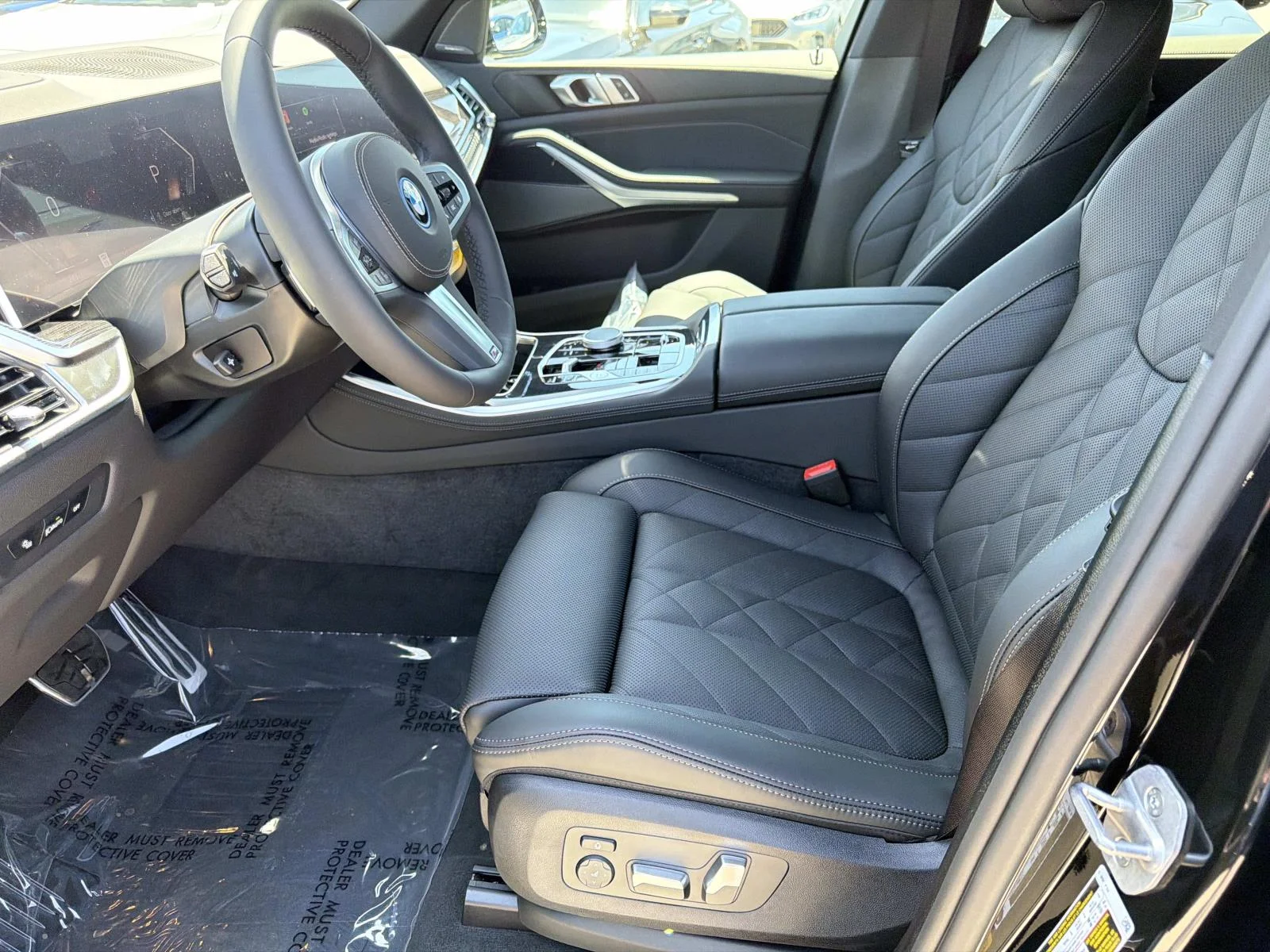 New 2026 Black Sapphire Metallic BMW xDrive50e image 13