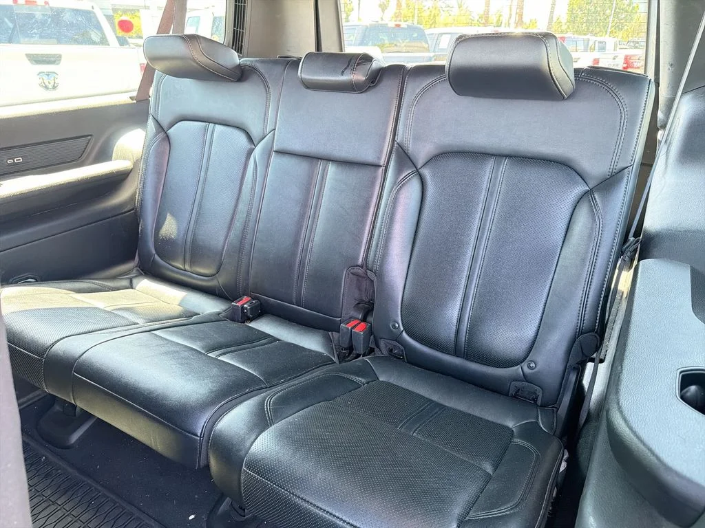 Used 2024 White Jeep Series II image 24