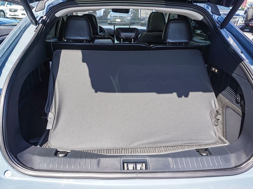 Used 2023 Vapor Blue Ford Premium image 25