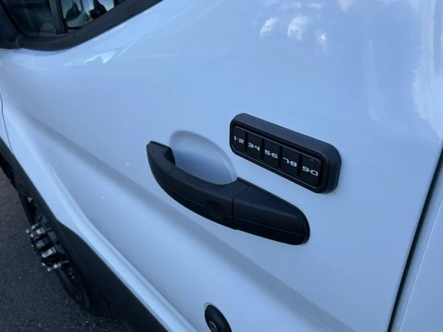 New 2026 Oxford White Ford Base image 13