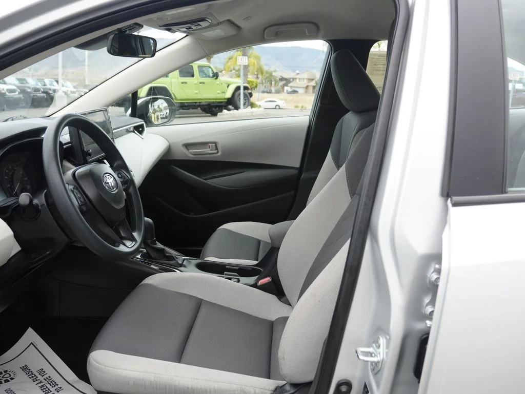 Certified Used 2025 Silver Toyota LE image 22