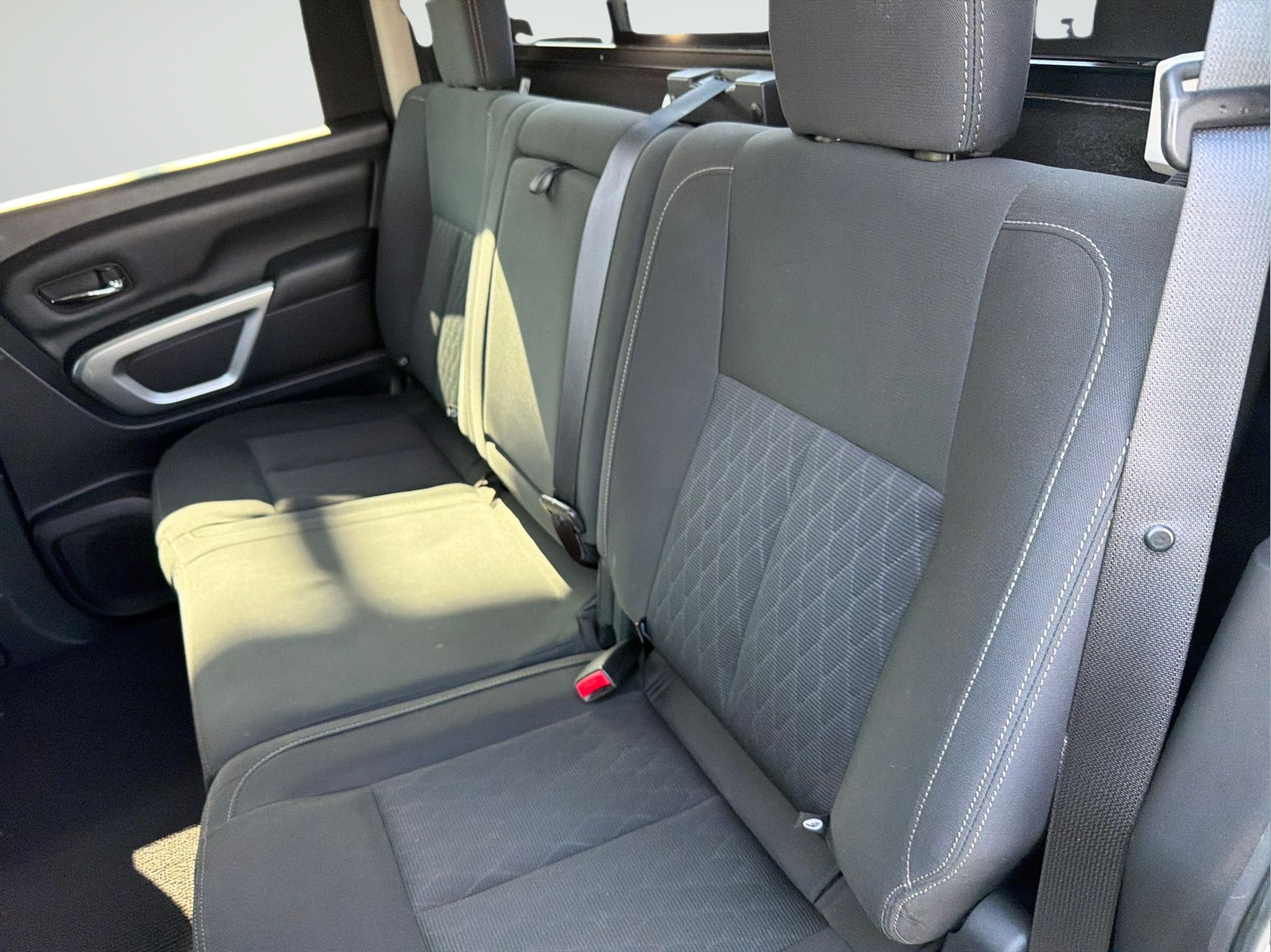 Used 2017 White Nissan SV image 28