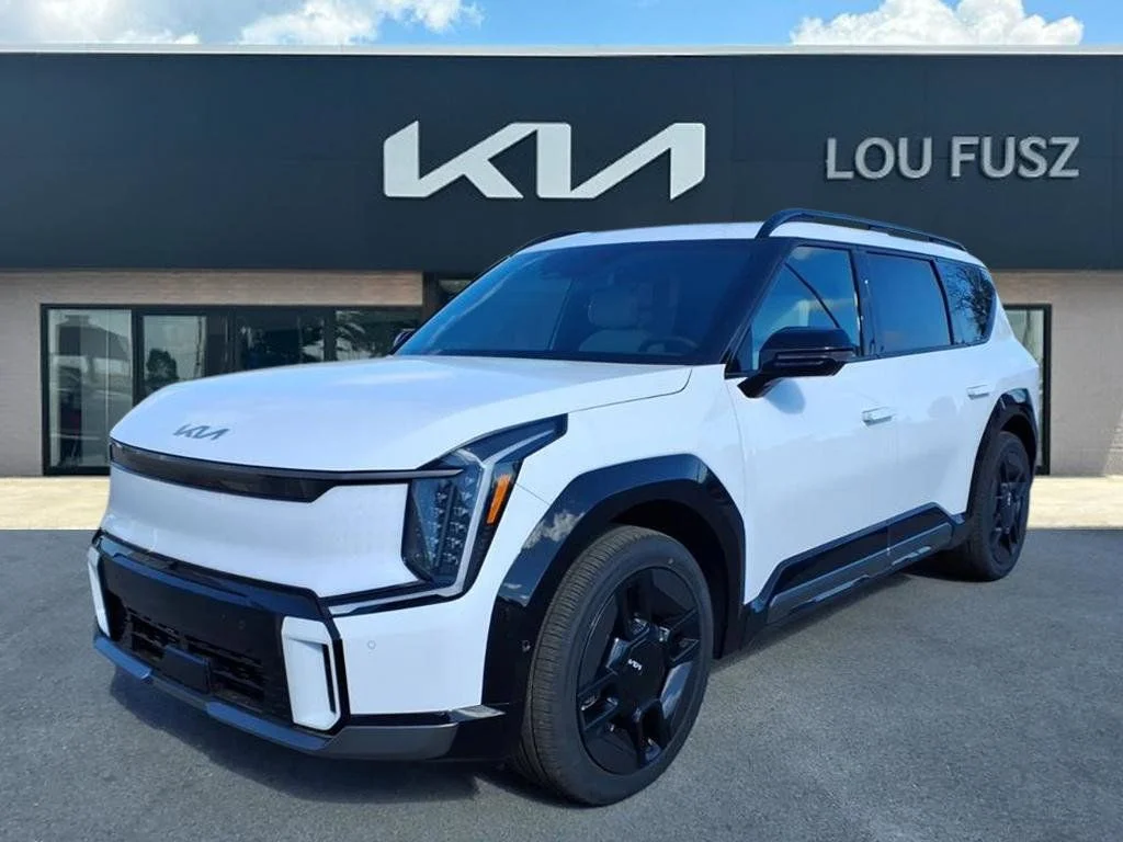 2026 Kia EV9 GT-Line AWD's photo