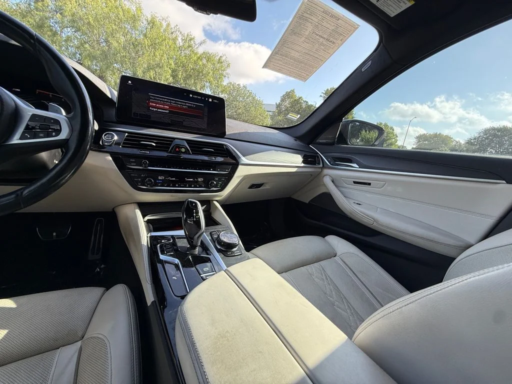 Used 2023 Black BMW 530i image 15