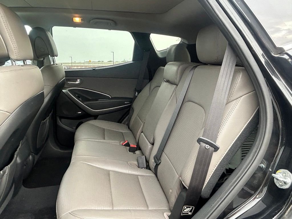 Used 2016 Twilight Black Hyundai 2.4 Base image 24