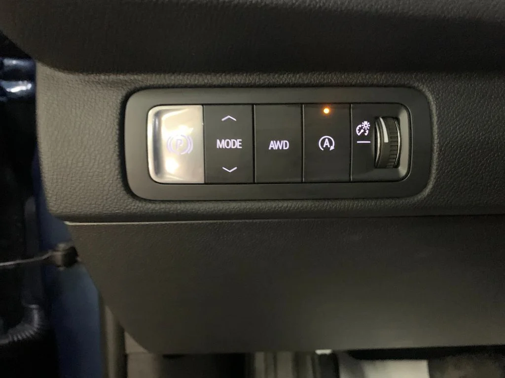 Used 2026 Blue Chevrolet RS image 32