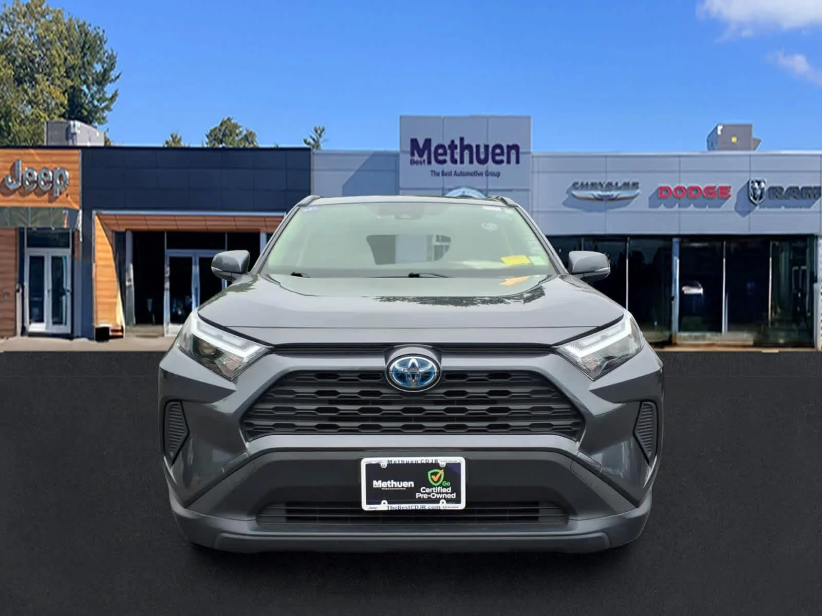 Used 2023 Magnetic Gray Metallic Toyota Hybrid XLE image 2