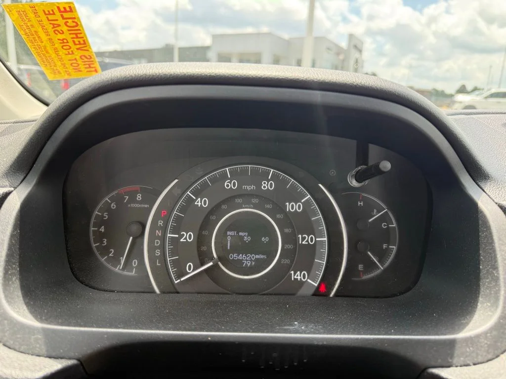 Used 2016 Red Honda Touring image 15