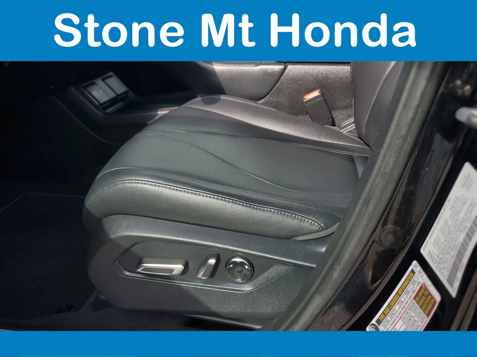 Used 2020 Majestic Black Pearl Acura  image 19
