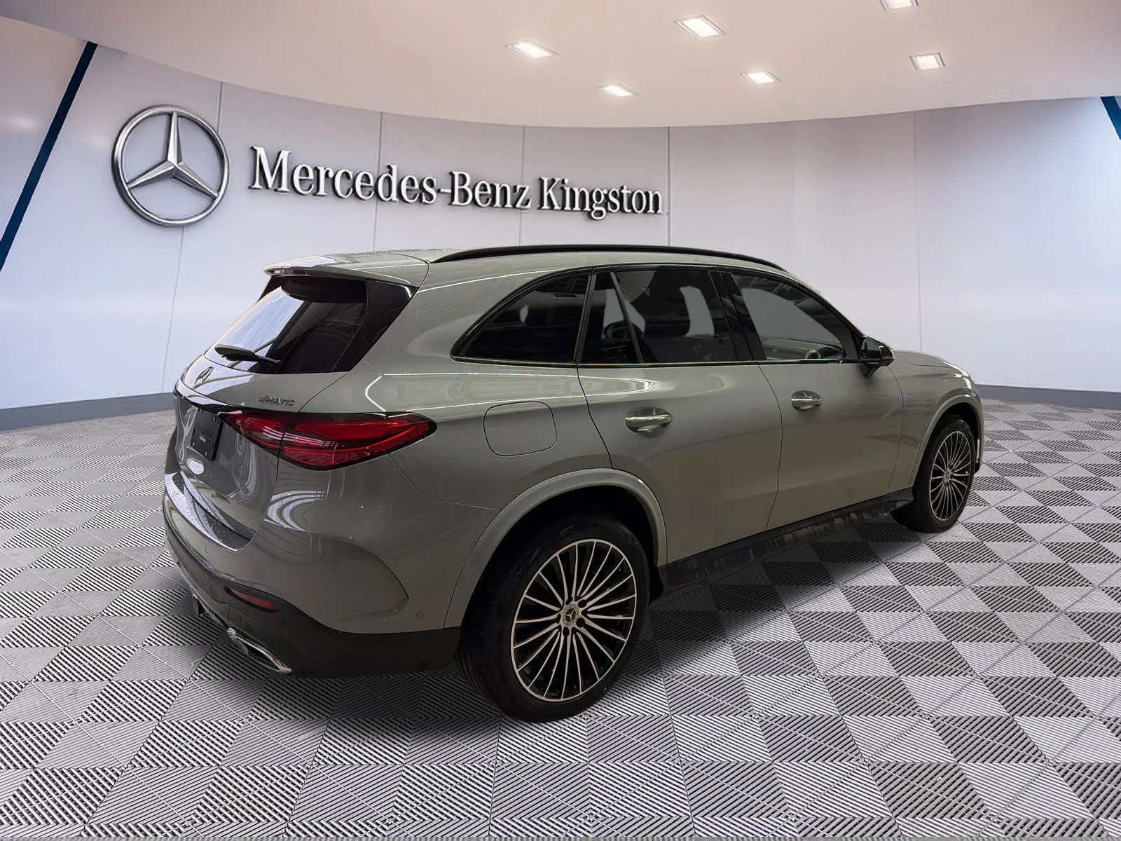New 2026 White Mercedes-Benz 300 4matic Suv image 5