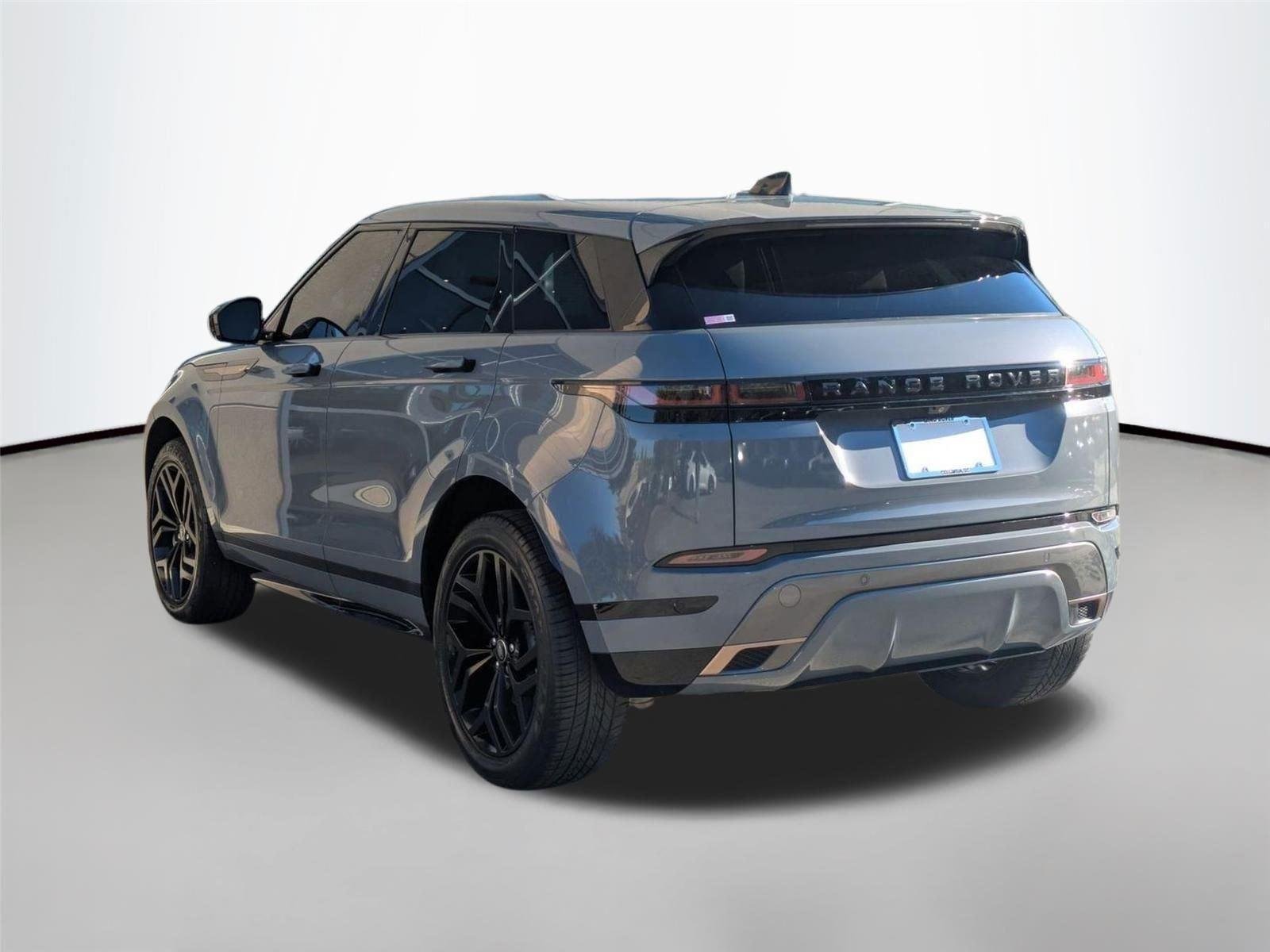 Used 2022 Nolita Grey Metallic Land Rover R-Dynamic S image 7